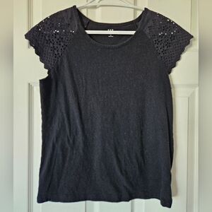 GAP Black Tee Eyelet Cutout Cotton Cap Sleeves Jersey Body Small